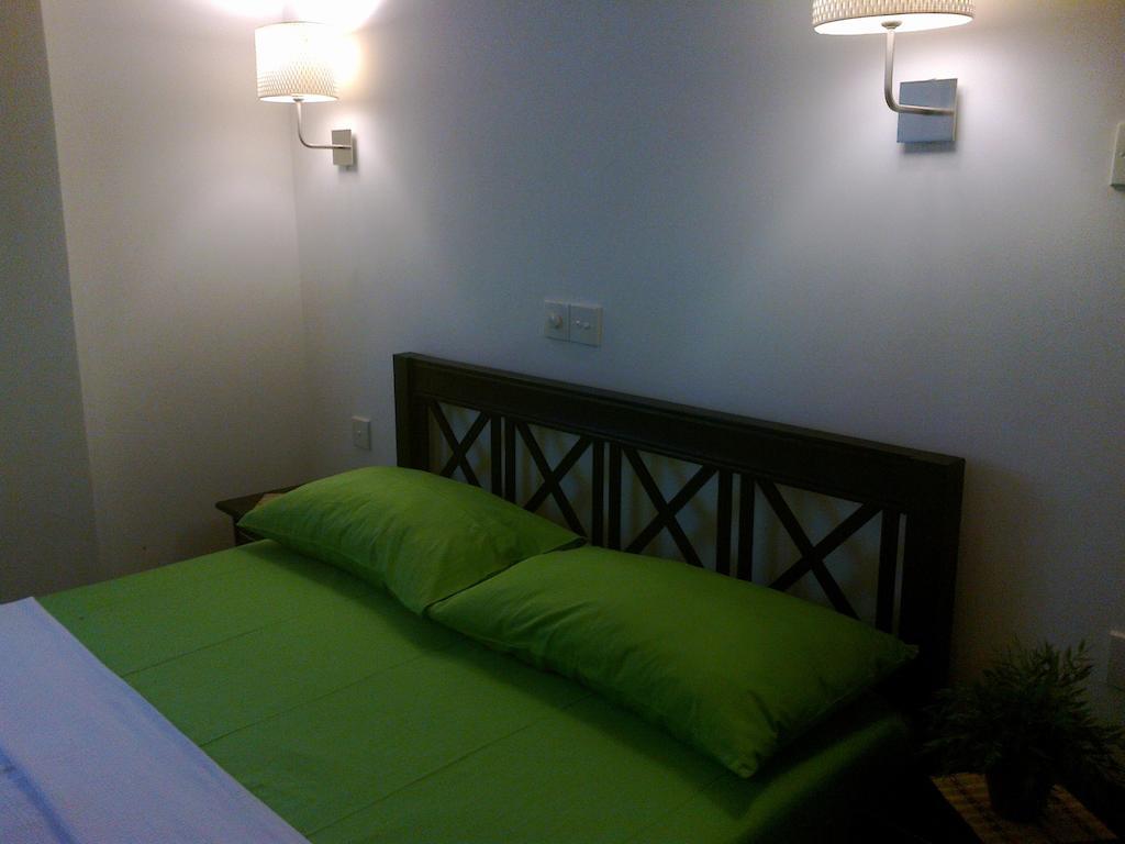 Rohan Villa Hikkaduwa Chambre photo